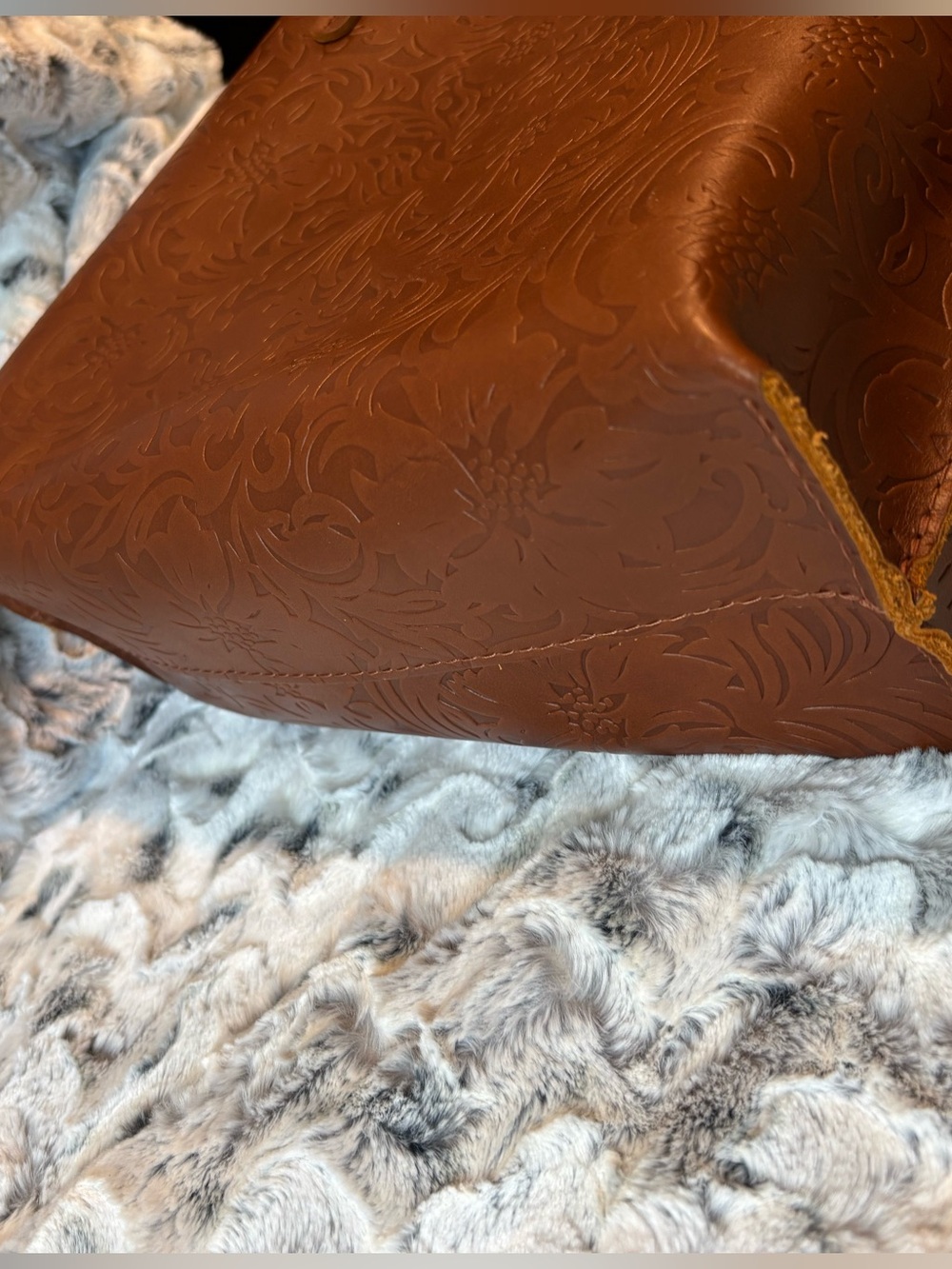 Portland Leather August Tote in Meadow Embossed Brown - Picture 5 of 9